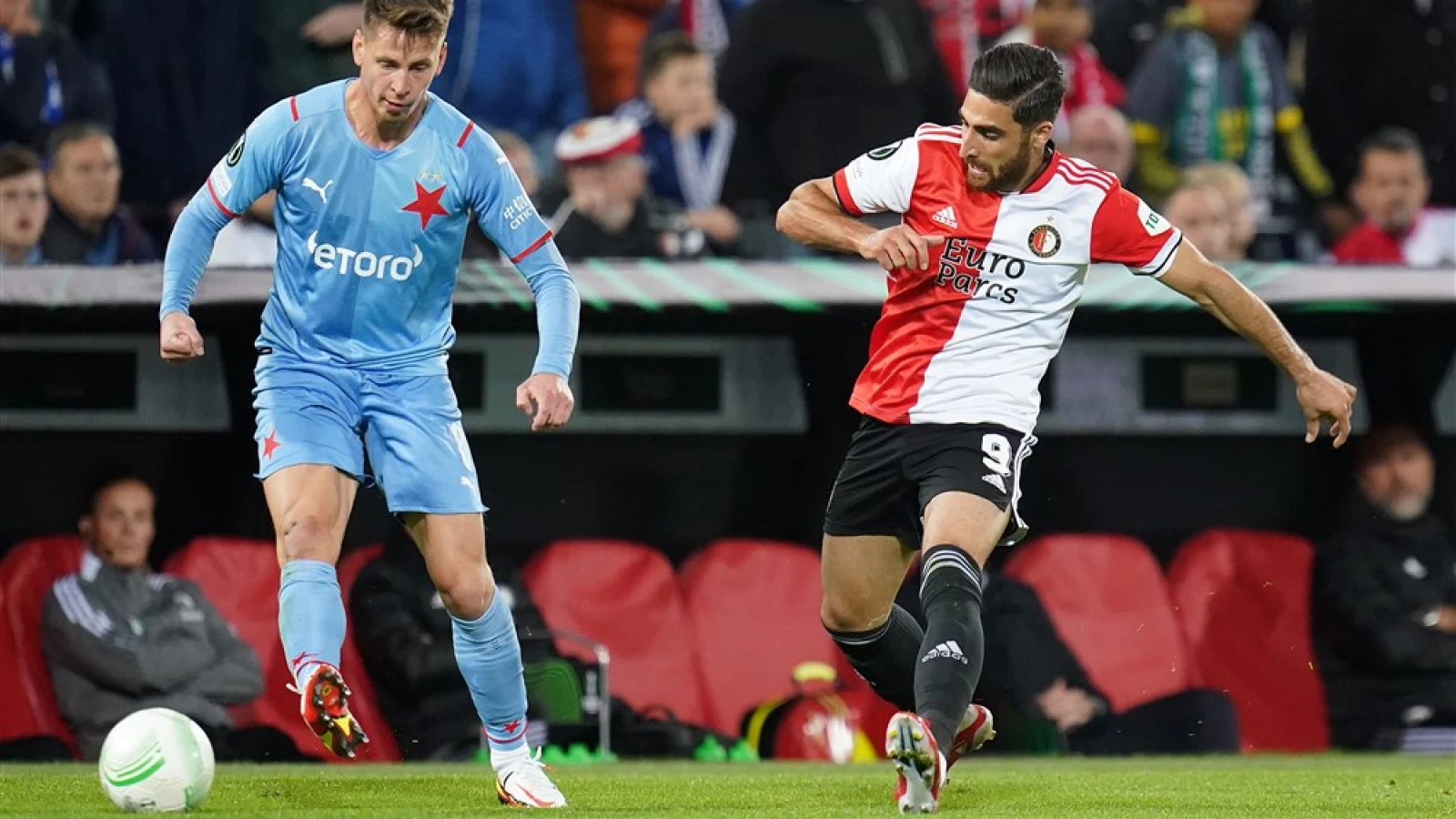 LIVE | Feyenoord - Slavia Praag 2-1 | Einde wedstrijd