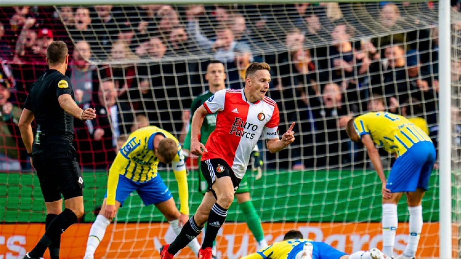 Feyenoord kan muur RKC niet slechten en speelt gelijk