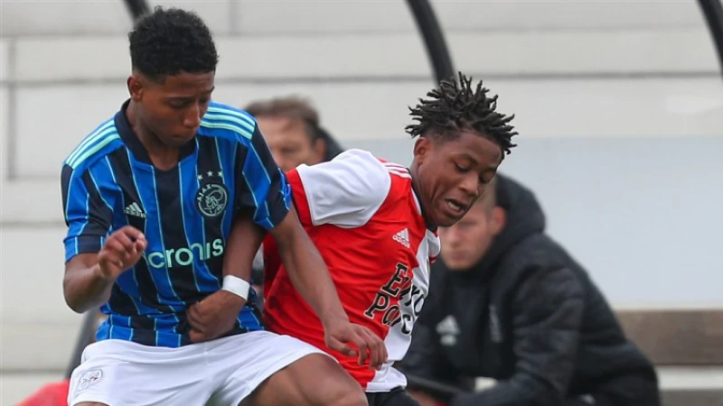 'Feyenoordtalent dat in de belangstelling stond van PSV gaat snel contract tekenen'