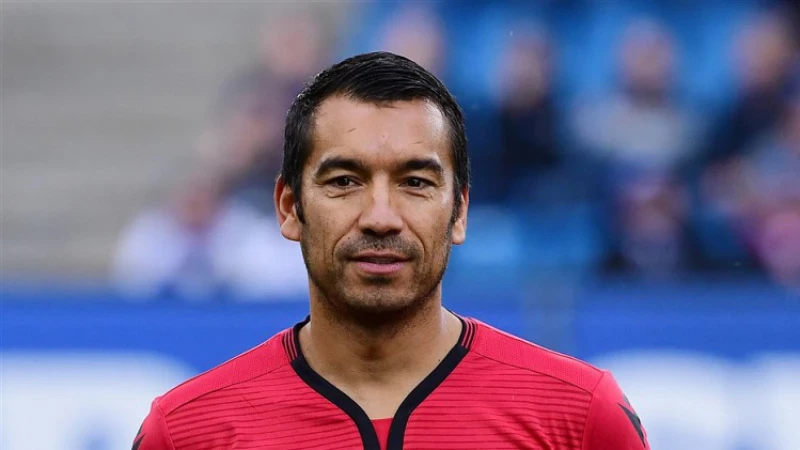 UPDATE | Van Bronckhorst neemt Roy Makaay mee als assistent naar Glasgow