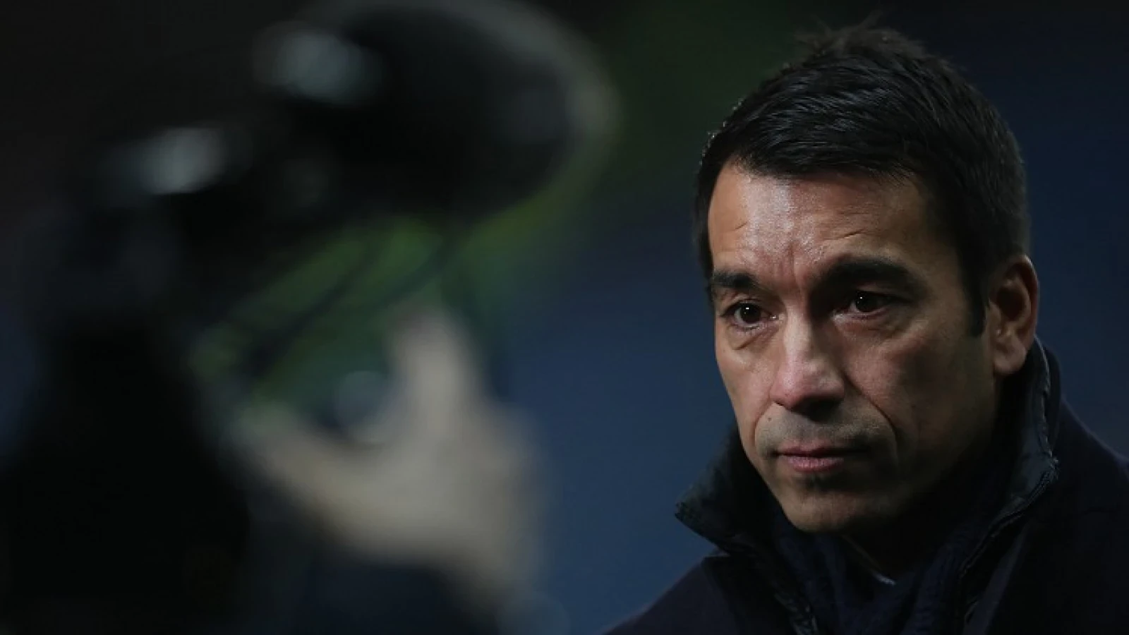 Van Bronckhorst wint eerste wedstrijd als hoofdtrainer van Rangers