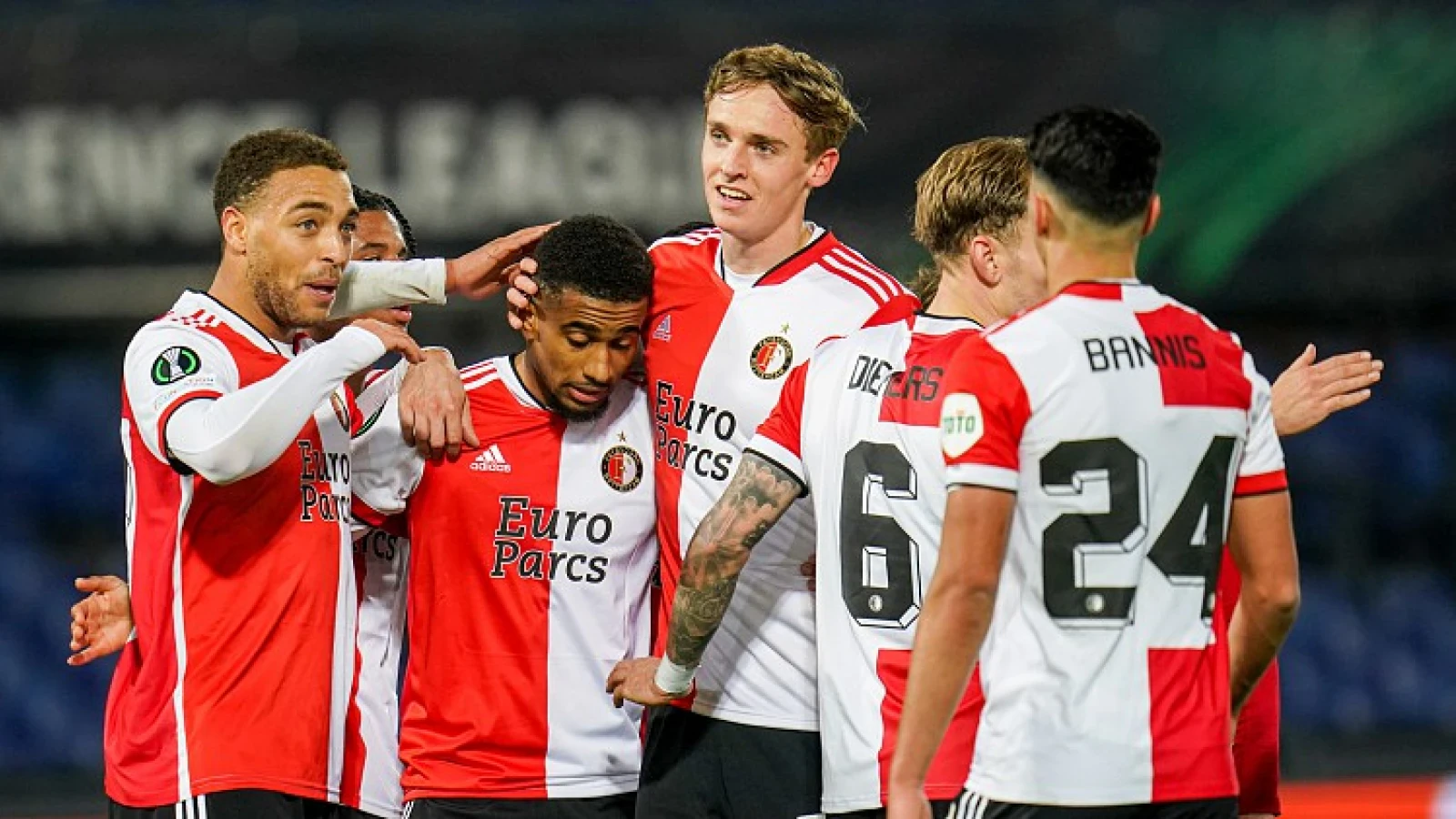 EREDIVISIE | Feyenoord speelt gelijk en Ajax lijdt puntenverlies