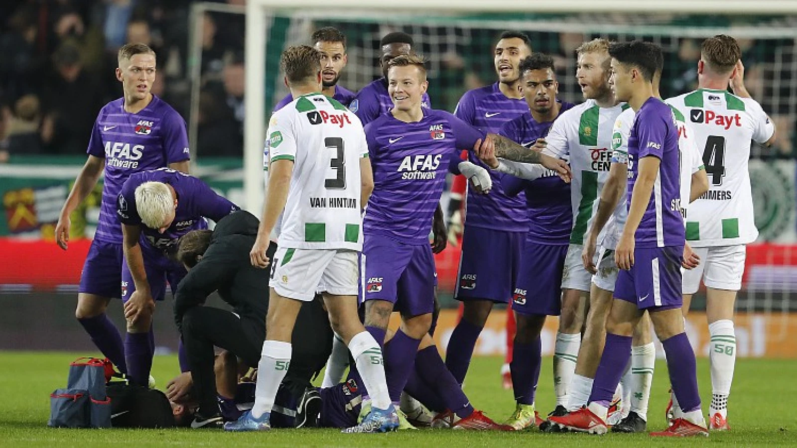 EREDIVISIE | AZ wint met moeite van tiental FC Groningen