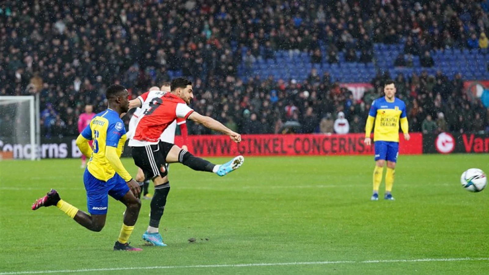 Jahanbakhsh: 'Het was een van de mooiste goals die ik ooit heb gemaakt'