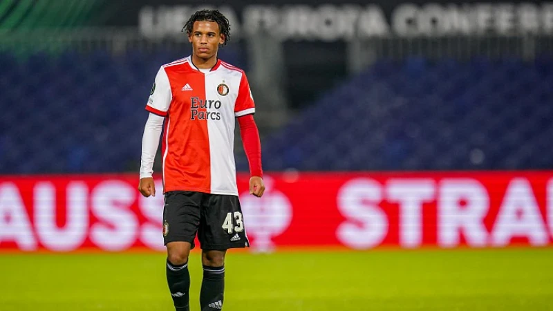 'Feyenoord hoopt op langdurige contractverlenging Benita en Hartjes'