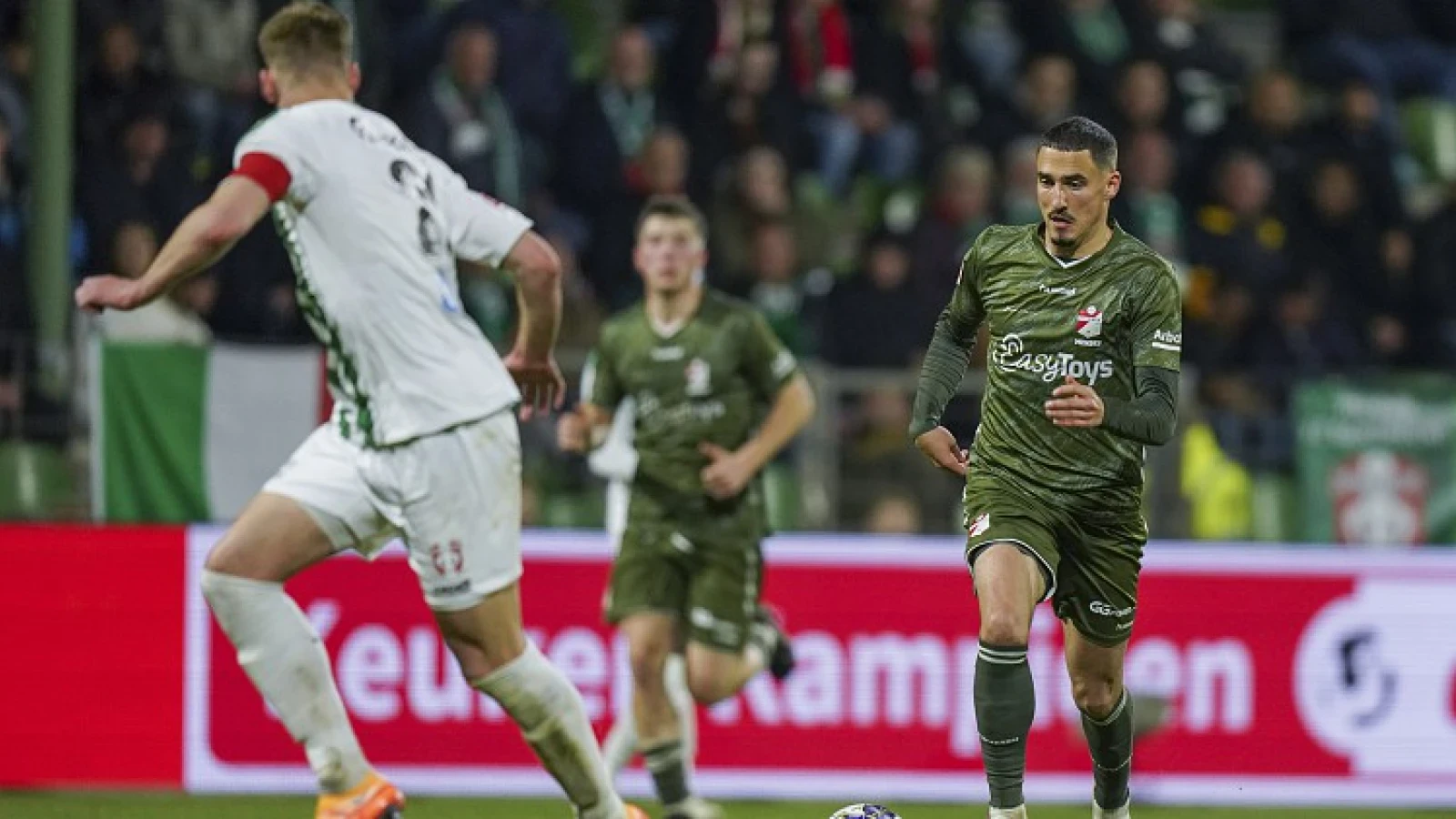 FC Emmen promoveert naar de Eredivisie