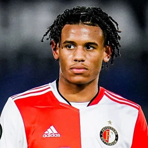 OFFICIEEL | Benita en Feyenoord langer met elkaar door