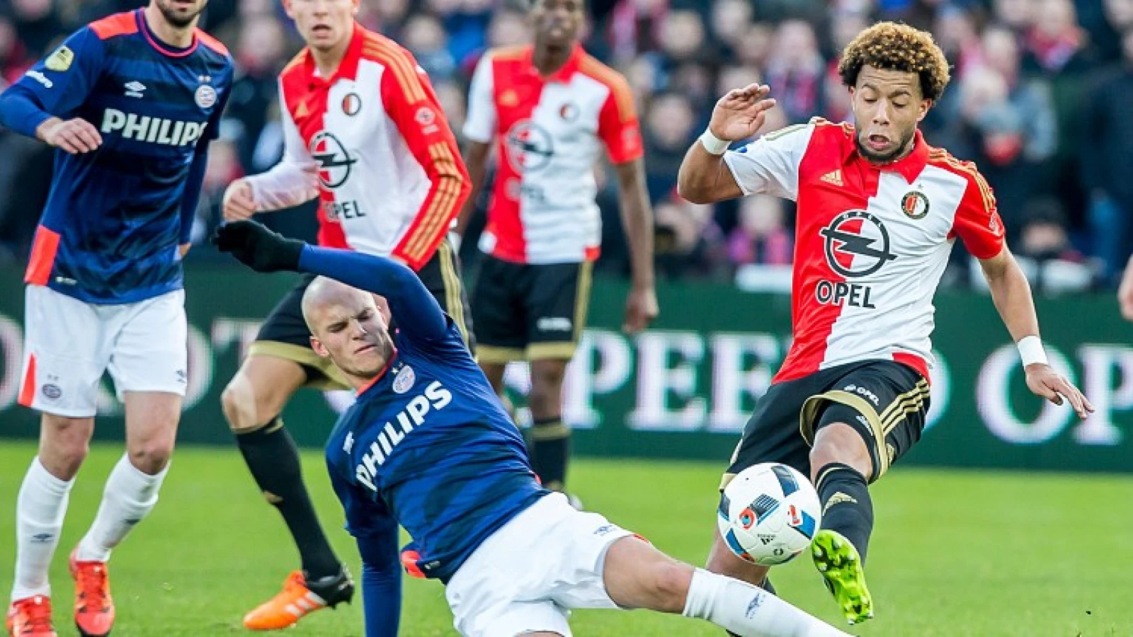 LIVE | Feyenoord - PSV 0-2 | Einde wedstrijd