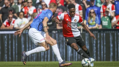 Feyenoord wint na doelpunt in blessuretijd wedstrijd van FC Utrecht