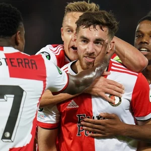 Cruciale confrontatie op komst: 'Feyenoord heeft een unieke kans nu'