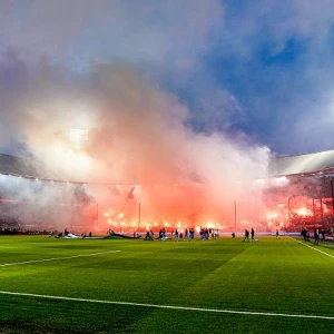 Buitenlandse media lyrisch: 'Veel zotter dan De Kuip vanavond wordt het niet'