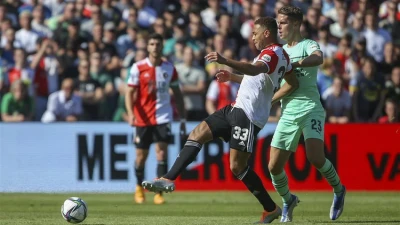 Feyenoord speelt in De Kuip gelijk tegen PSV
