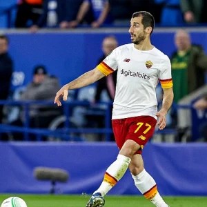 UPDATE | 'Mkhitaryan kan finale gewoon spelen'