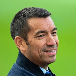 Van Bronckhorst: 'Er was iemand die zei dat ik eigenlijk drie finales speelde deze maand'