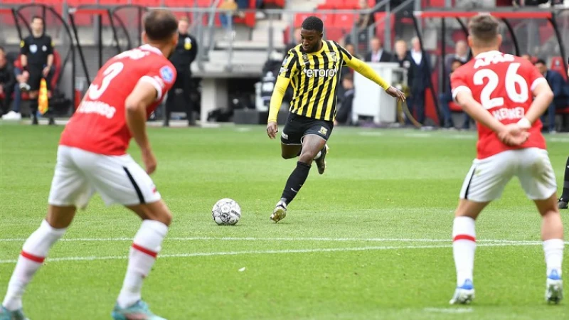 Bazoer over mogelijke interesse Feyenoord: 'Helemaal geen contact'