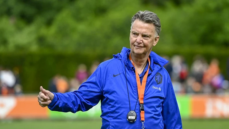 Van Gaal onthult Feyenoorder op schaduwlijst: 'Er zijn veel meer spelers in beeld'