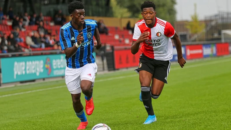 Zepiqueno Redmond tekent eerste contract bij Feyenoord