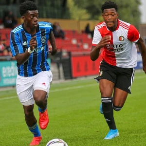 Zepiqueno Redmond tekent eerste contract bij Feyenoord