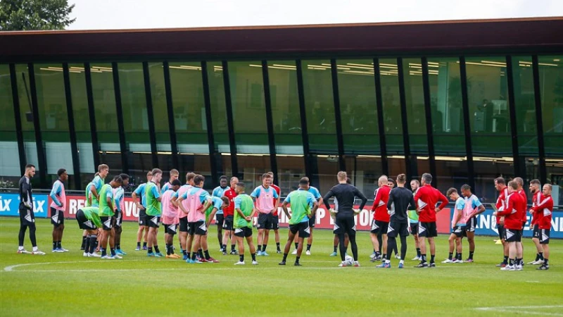 Feyenoord vertrekt maandag naar Oostenrijk voor het trainingskamp, waar geoefend gaat worden tegen Red Bull Salzburg