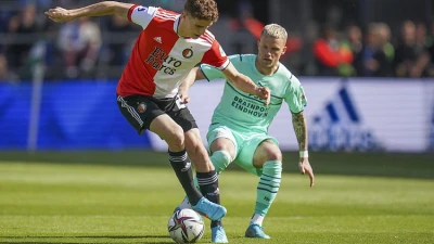 Til bedankt Feyenoorders en legt keuze PSV uit