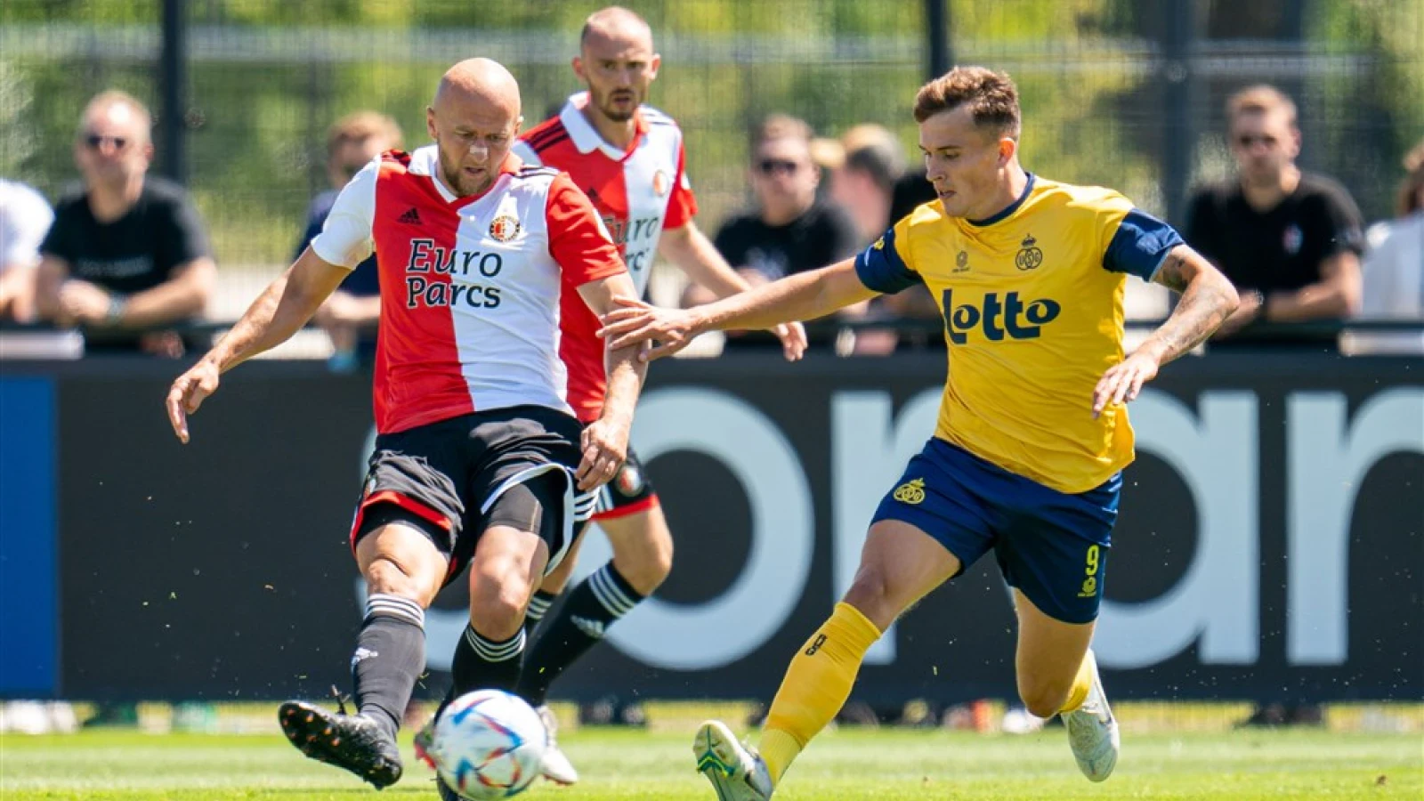 LIVE | Feyenoord - Union Sint-Gillis 0-4 | Einde wedstrijd