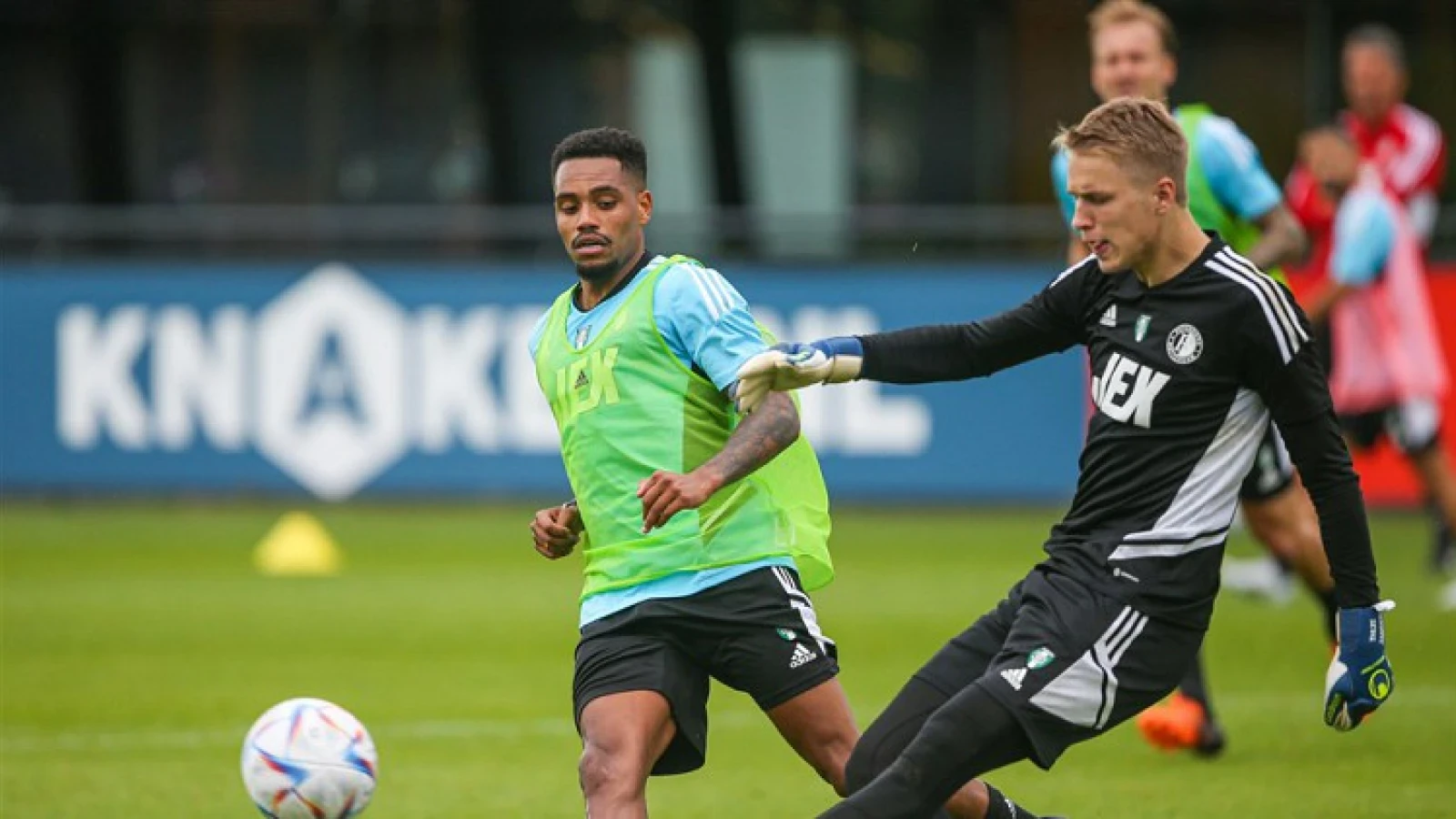 'Feyenoord en Jansen komen nader bijeen voor contractverlenging'