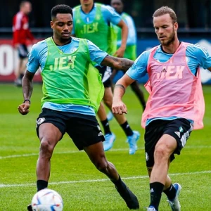 'Hendrix lijkt FC Twente door te kunnen strepen als nieuwe club' 