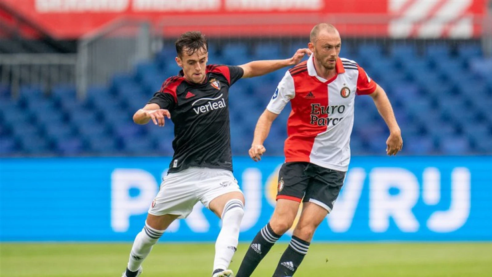 'Aursnes mogelijk nog voor start van de Eredivisie verkocht aan SL Benfica'