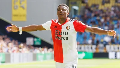 Feyenoord wint in Arnhem met ruime cijfers van Vitesse