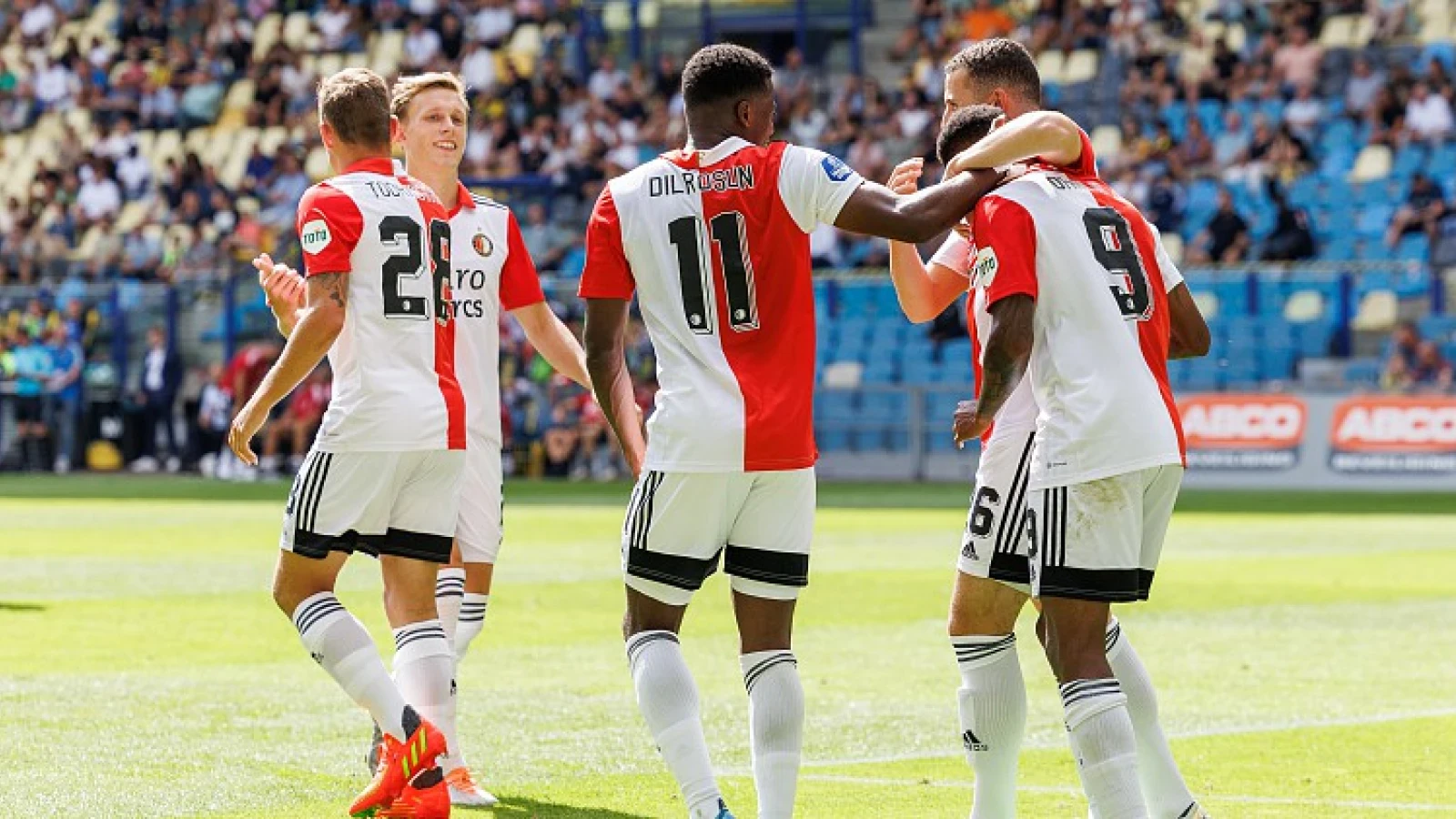 STAND | Feyenoord begint seizoen als koploper