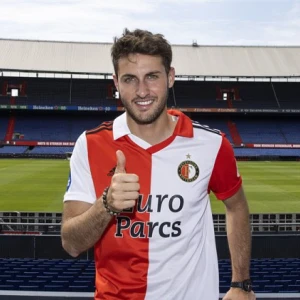 Gimenez is speelgerechtigd voor Feyenoord