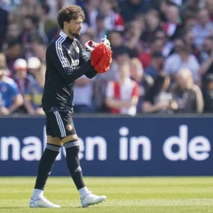 OFFICIEEL | Philippe Sandler tekent driejarig contract bij Eredivisieclub