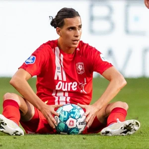 Van der Kraan weet wat FC Twente wil voor Zerrouki: 'Dat is echt een heel moeilijk verhaal' 