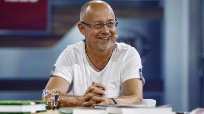 'Dat is wel het probleem als het niveau van je eerste elftal omhoog gaat'