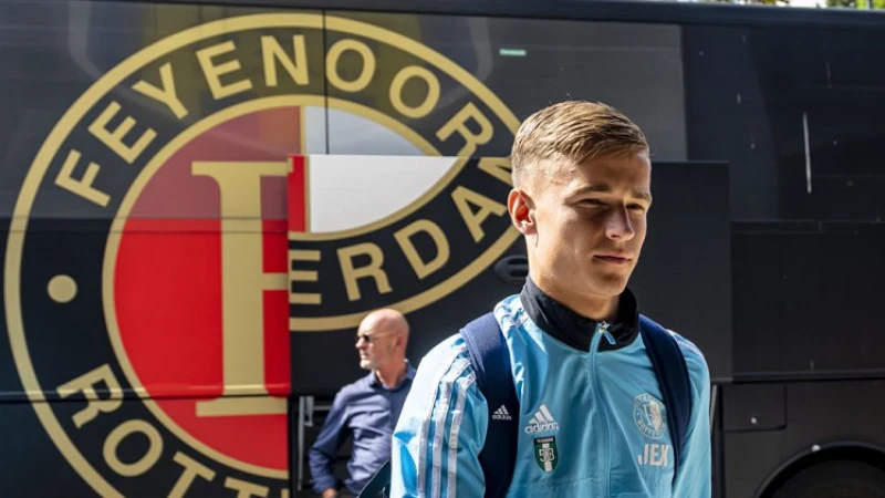 'Ook Noah Naujoks sluit aan bij Feyenoord 1'