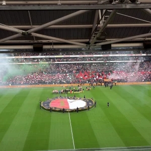 Afscheid Jens Toornstra in uitverkochte De Kuip