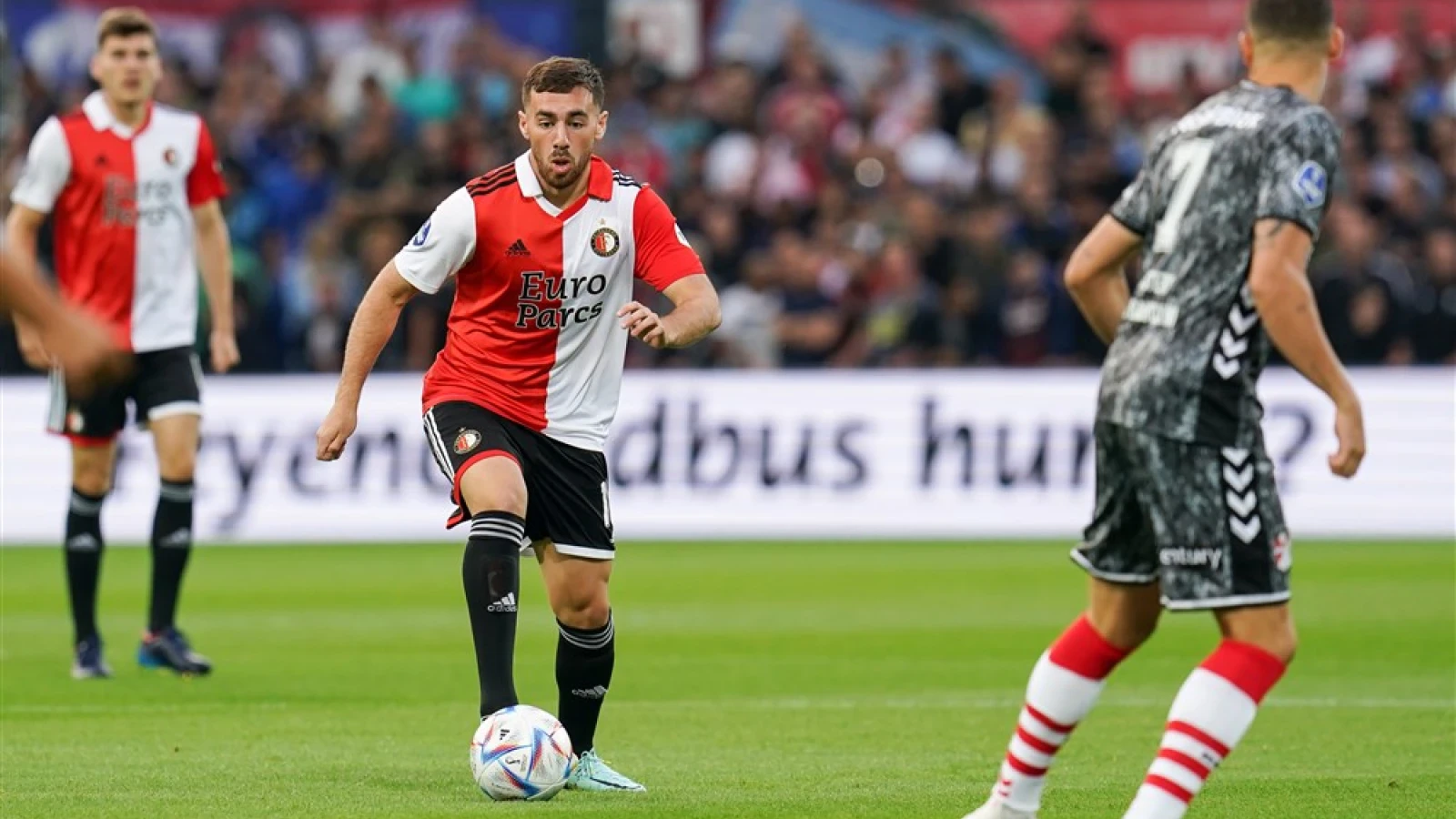 LIVE | Feyenoord - FC Emmen 4-0 | Einde wedstrijd