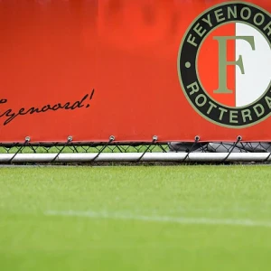 OFFICIEEL | Amyn en Touré versterken Feyenoord O21