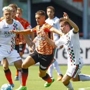 EREDIVISIE | Feyenoord op tweede plek na winst op Go Ahead Eagles