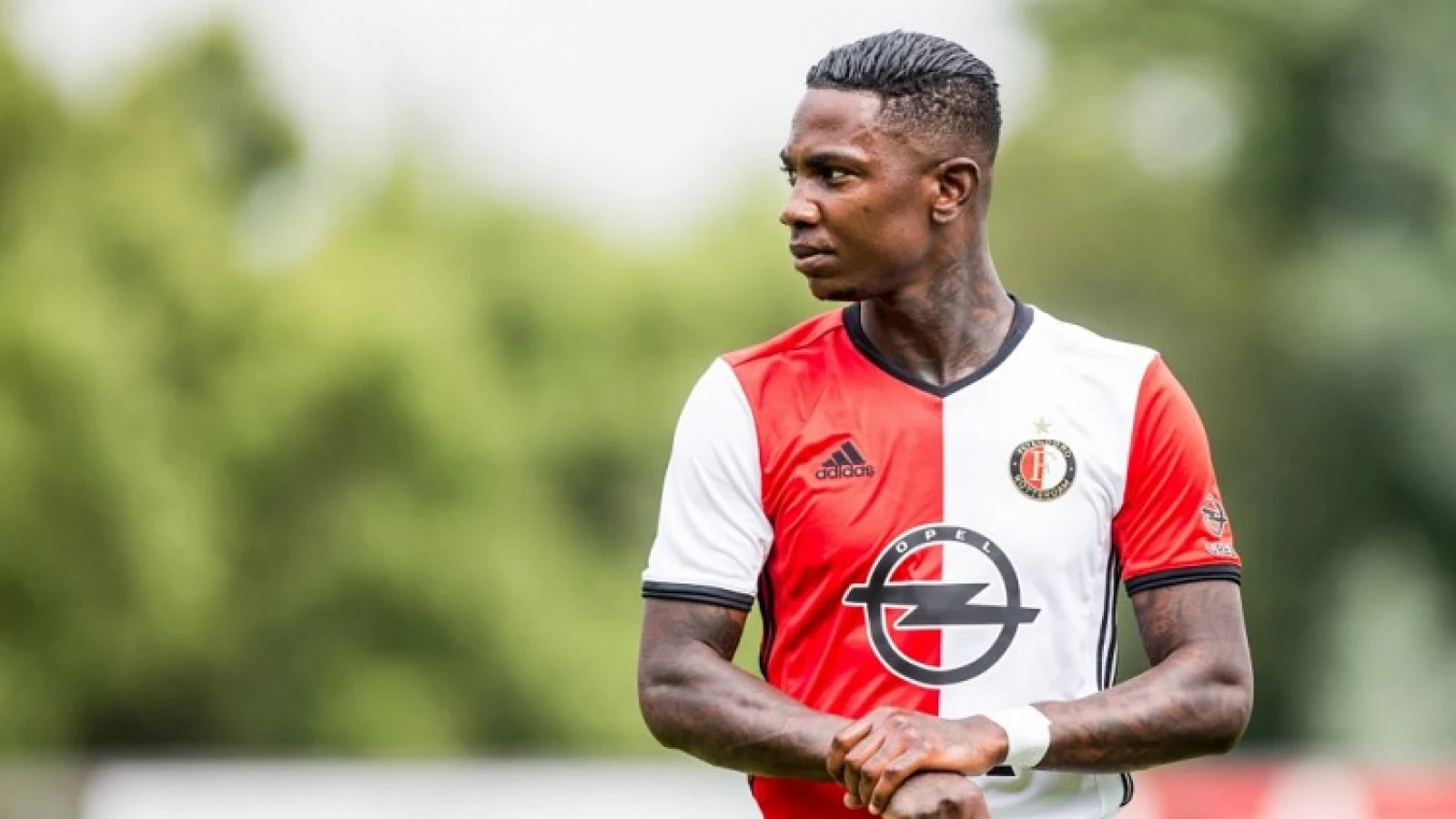 Elia in de problemen: 'Het zijn gewoon jaloerse...'