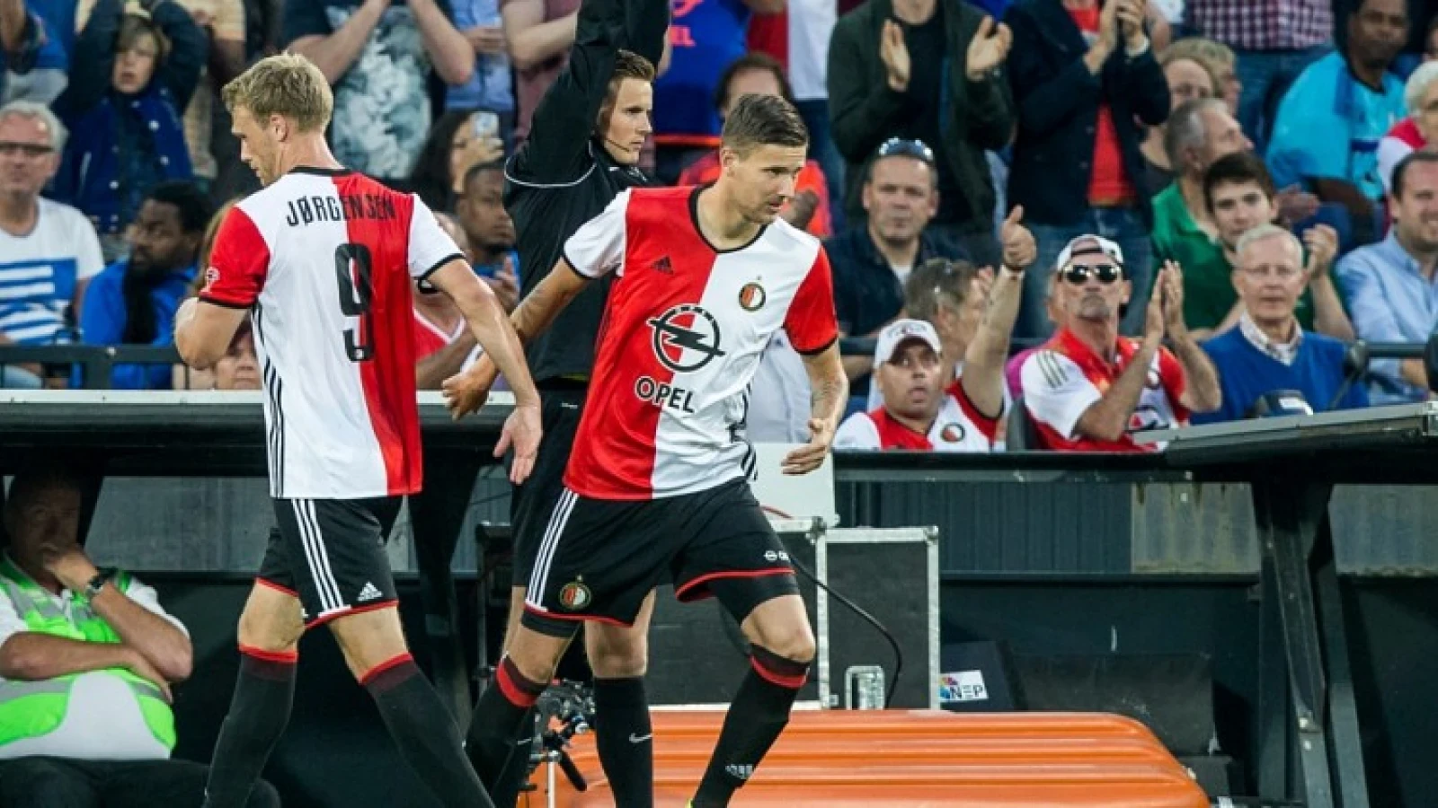 Reserves Feyenoord stellen teleur tegen Helderse selectie