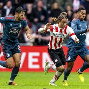 'Vanaf dat moment leek de wedstrijd te kantelen en werd PSV een stuk sterker'