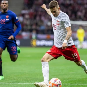 LIVE | INTERLANDS | Polen wint, Oostenrijk verliest en degradeert 