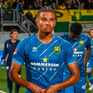 HUURLINGEN | Hall scoort eerste doelpunt in het betaalde voetbal