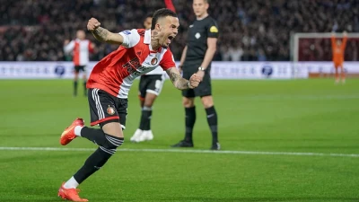 Feyenoord boekt magere zege op Cambuur