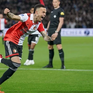 Feyenoord boekt magere zege op Cambuur