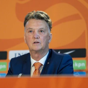 Van Gaal geeft uitleg over keuze voor de keepers