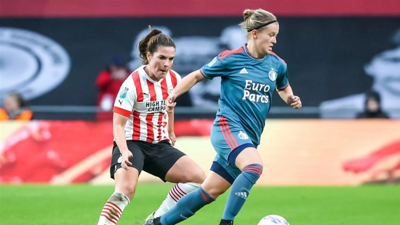 Feyenoord Vrouwen 1 verliezen van FC Twente Vrouwen