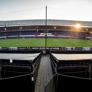 'Feyenoord overweegt netten op te hangen tijdens de Klassieker'