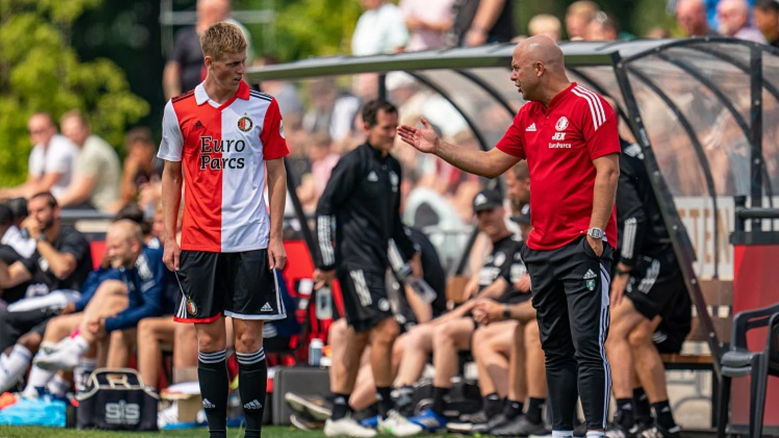 Nesto Groen sluit toch niet aan bij trainingskamp Feyenoord